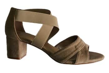 סנדלי עקב. דגם:אורנית. HL6302-101A בז'