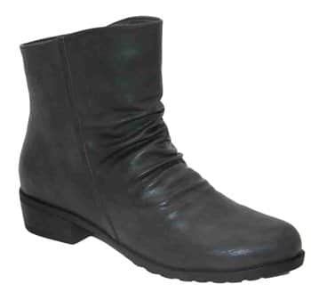 מגף לנשים שטוח נוח דגם שיר